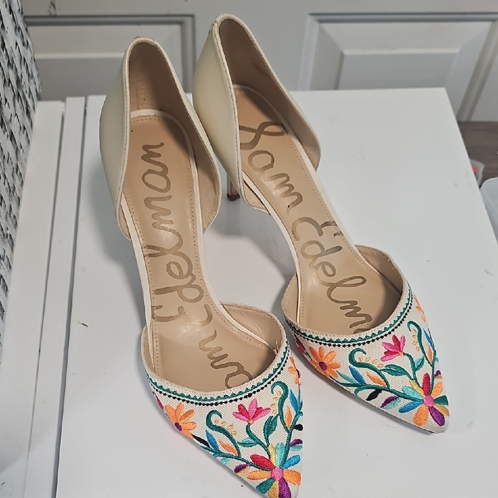 Sam Edelman Floral Embroidered Heels - Cream and Multicolor